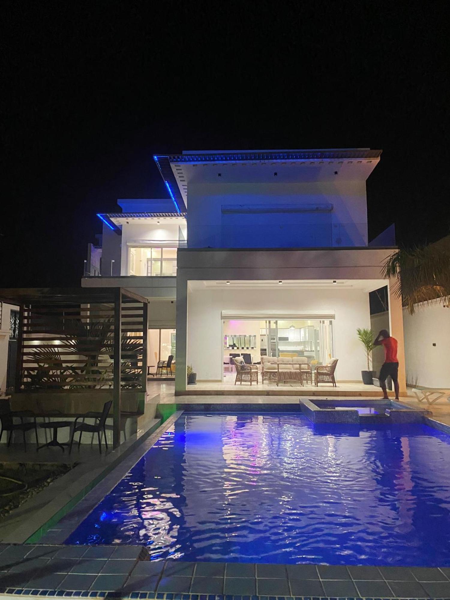 萨利波图尔Diamond House别墅 外观 照片